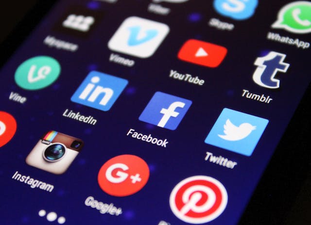 Image Showing various Social Media Channel