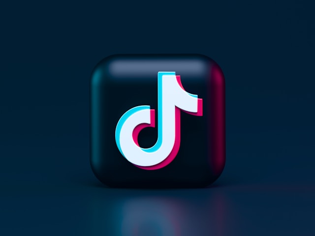 TikTok
